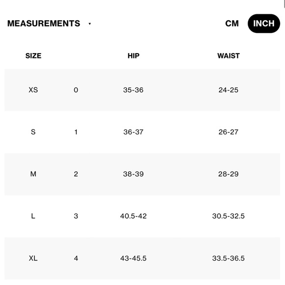 NWT GOOD AMERICAN CROP TOP & SEAMLESS RIBBED LEGGING - Picture 10 of 10